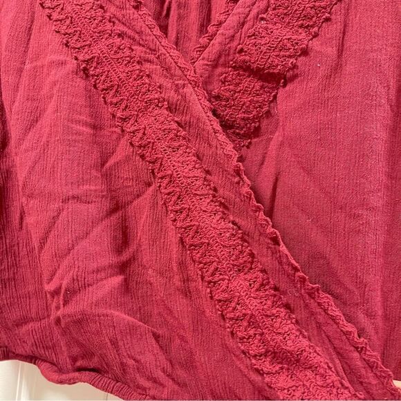 HOLLISTER Boho Cropped Lace Wrap Top Burgundy - XS - Picture 6 of 10